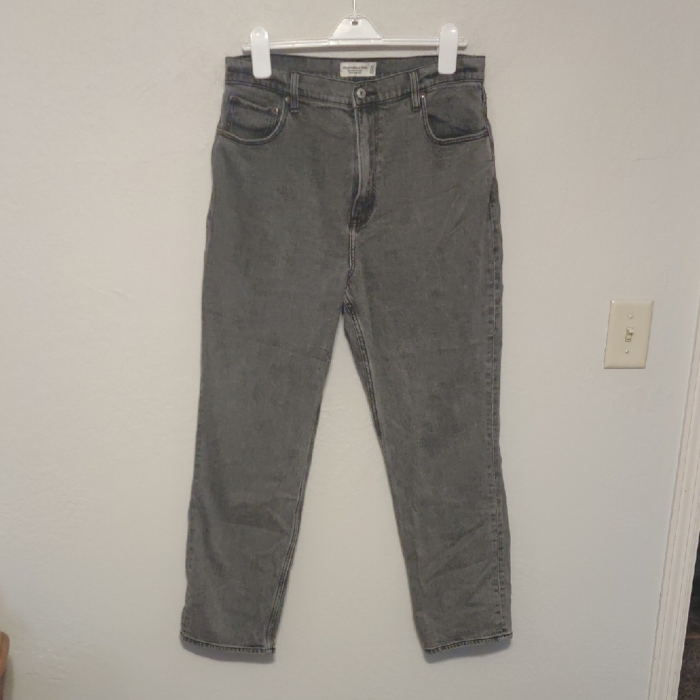Abercrombie & Fitch Curve Love The Ankle Straight Ultra High Rise Jean